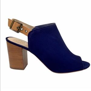 Vince Camuto Navy wedge heels size 6